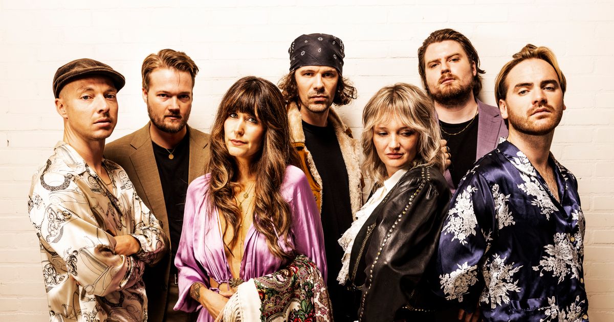 The Cosmic Carnival,Tribute to Fleetwood Mac — 50 Years of Rumours